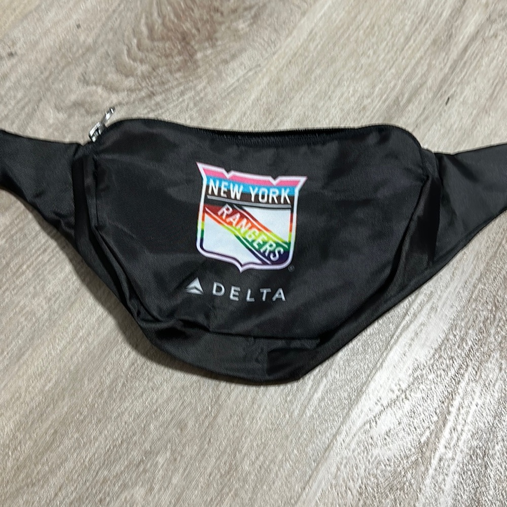 New York Rangers Pride Night Fanny Pack Bag SGA MSG LGBTQ Pride Delta Give Away